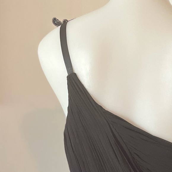 Evening length | Sparkle belt under bust | One shoulder | Evening Dress - Picture 6 of 10